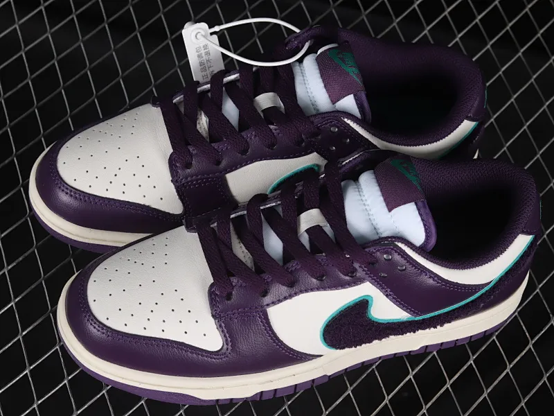 All categories Nk SB Dunk Series Nk SB Dunk Low low-top sneakers Cost-effective version Nk SB Dunk Low "Chenille Swoosh" Chenille SB low-top sports and leisure sneakers DQ7683-100